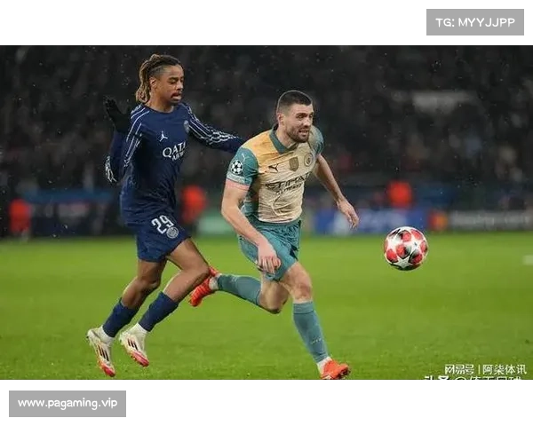 英超双雄竞逐斯特拉斯堡锋霸 埃梅加成纽卡切尔西猎物