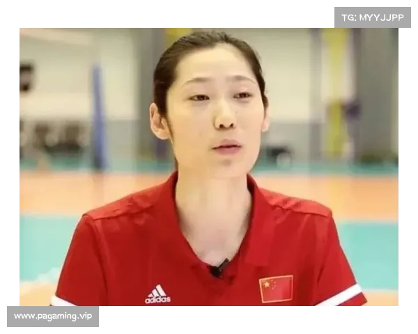 朱婷新书发布会引发粉丝热潮 数千球迷齐聚见证女排明星新作发布