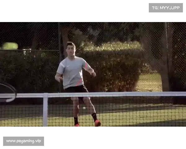 C罗盛赞纳达尔为未来之星:他的潜力无可限量值得期待 C罗盛赞纳达尔为未来之星:他的潜力无可限量值得期待