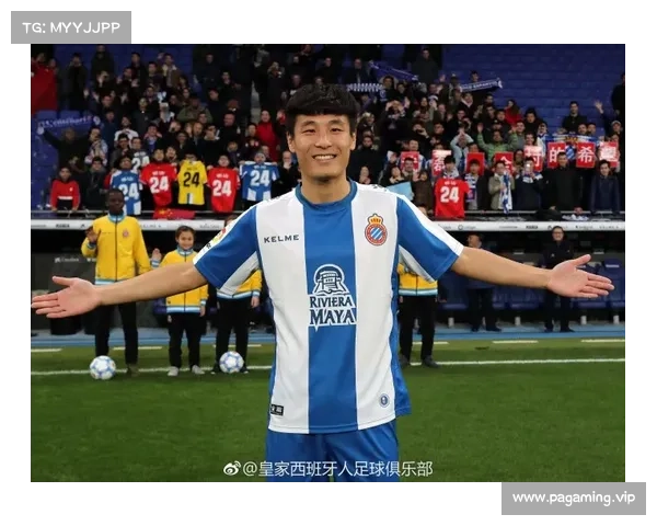 武磊正式加盟新东家 球迷纷纷送上真挚祝福期待新征程