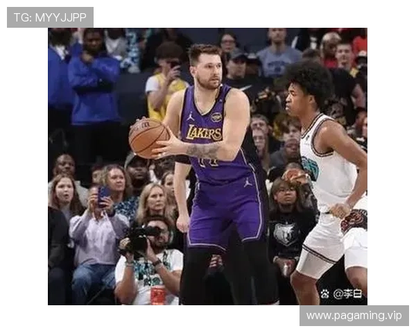 詹姆斯全能表现助湖人以134比127力克灰熊斩获胜利